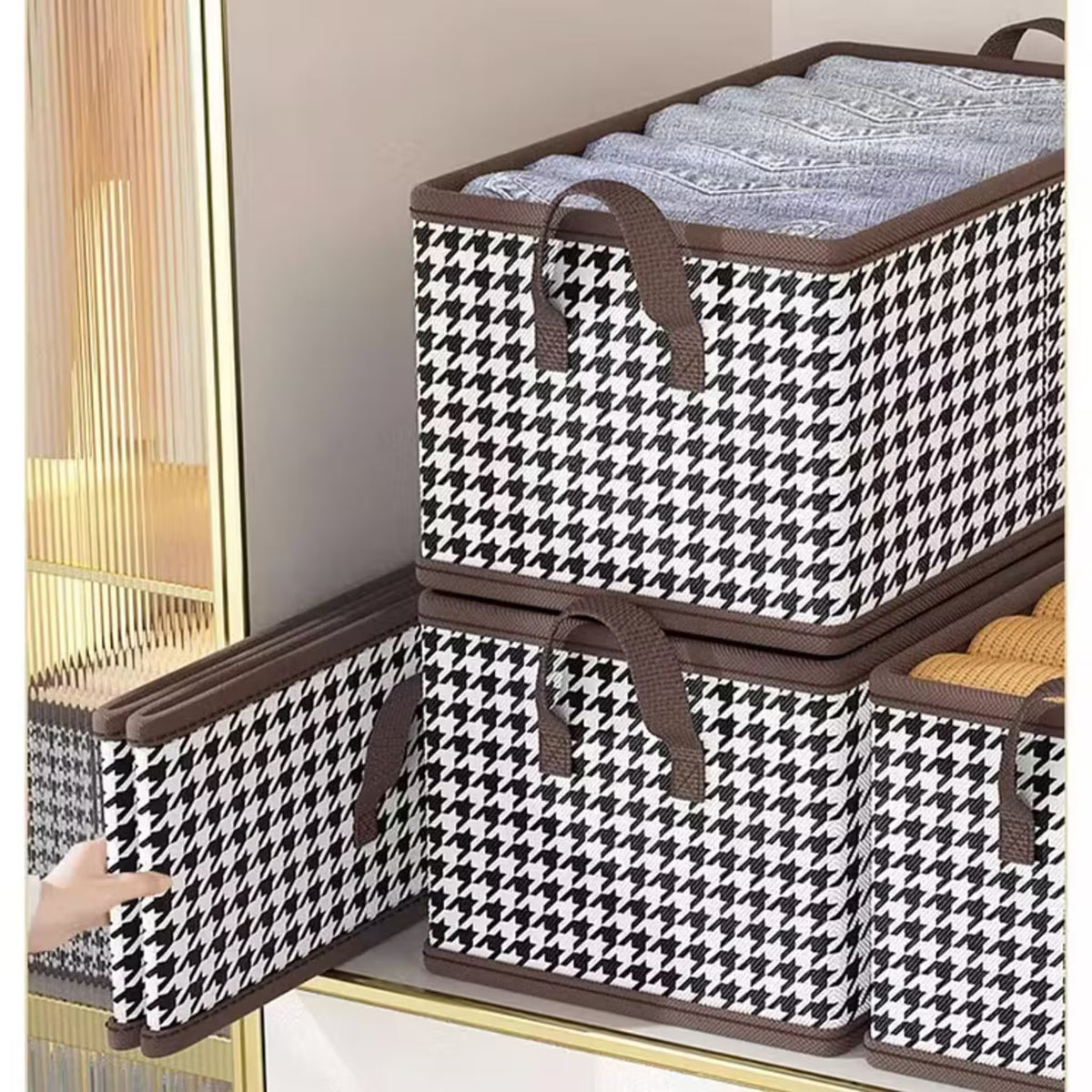 Foldable jeans organizer for the closet