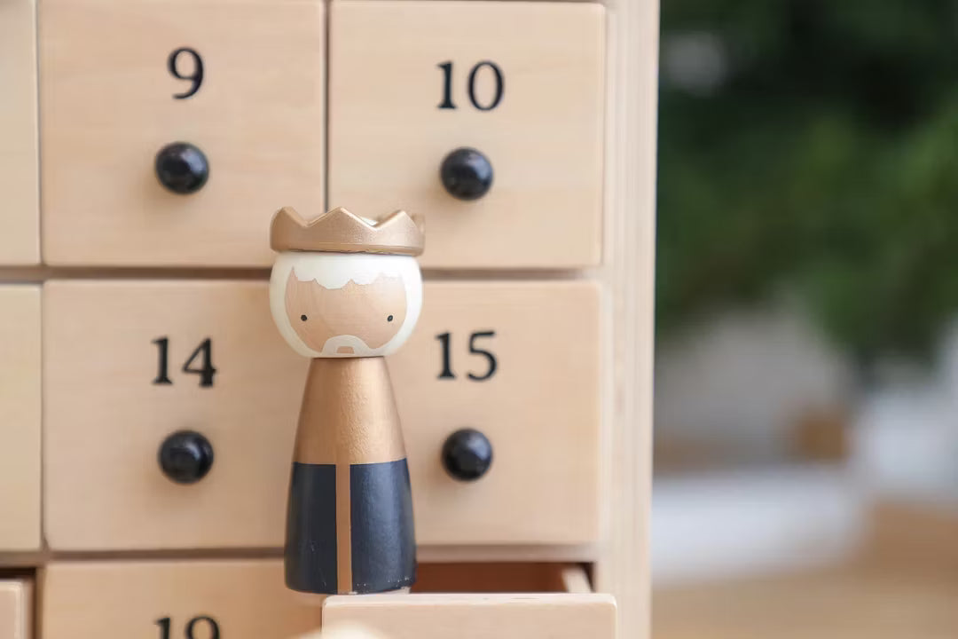 Nativity Advent Calendar 2026 – 24-Day Christmas Countdown with Nativity Figures