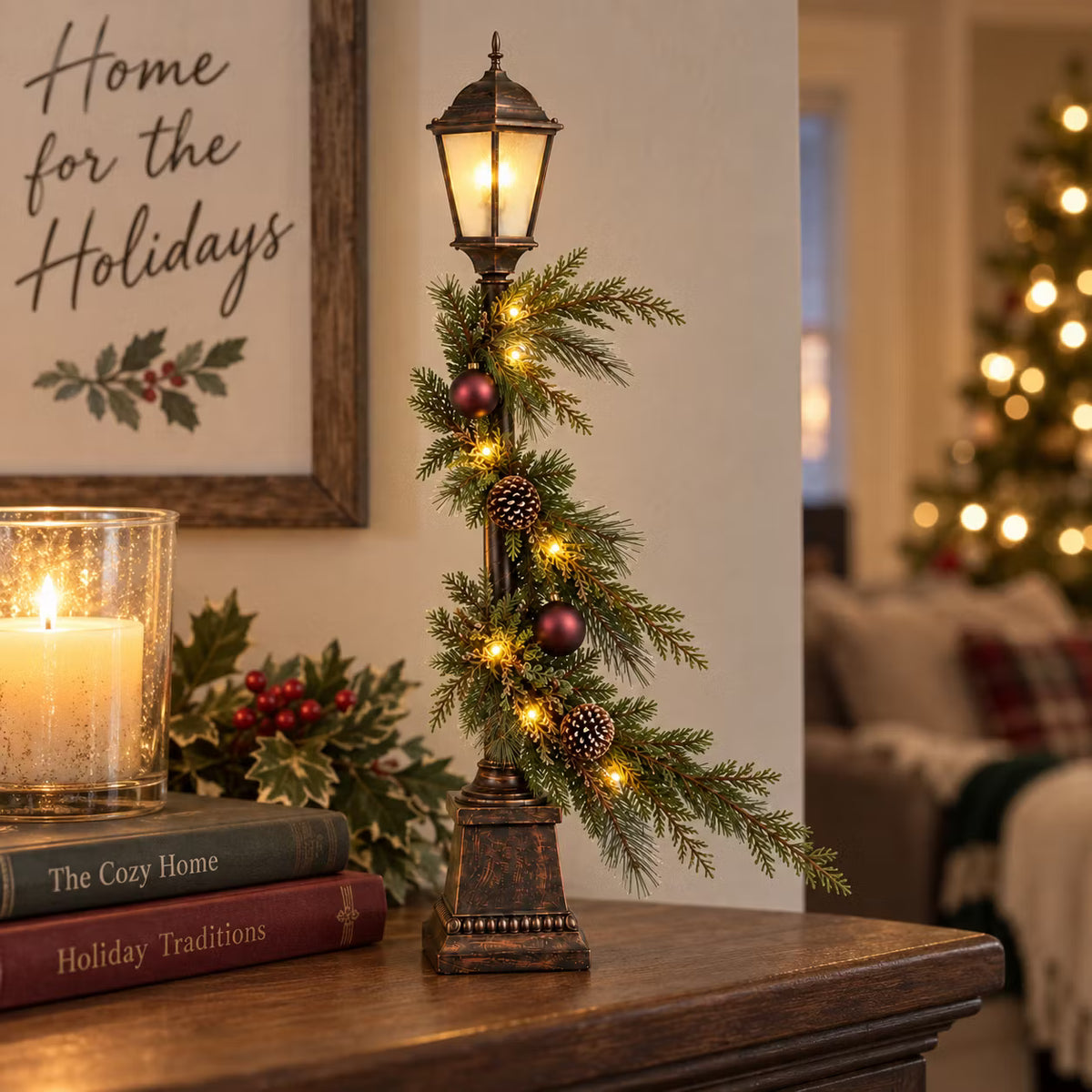 Old Christmas Streetlight – Lighted Tabletop Holiday Decor