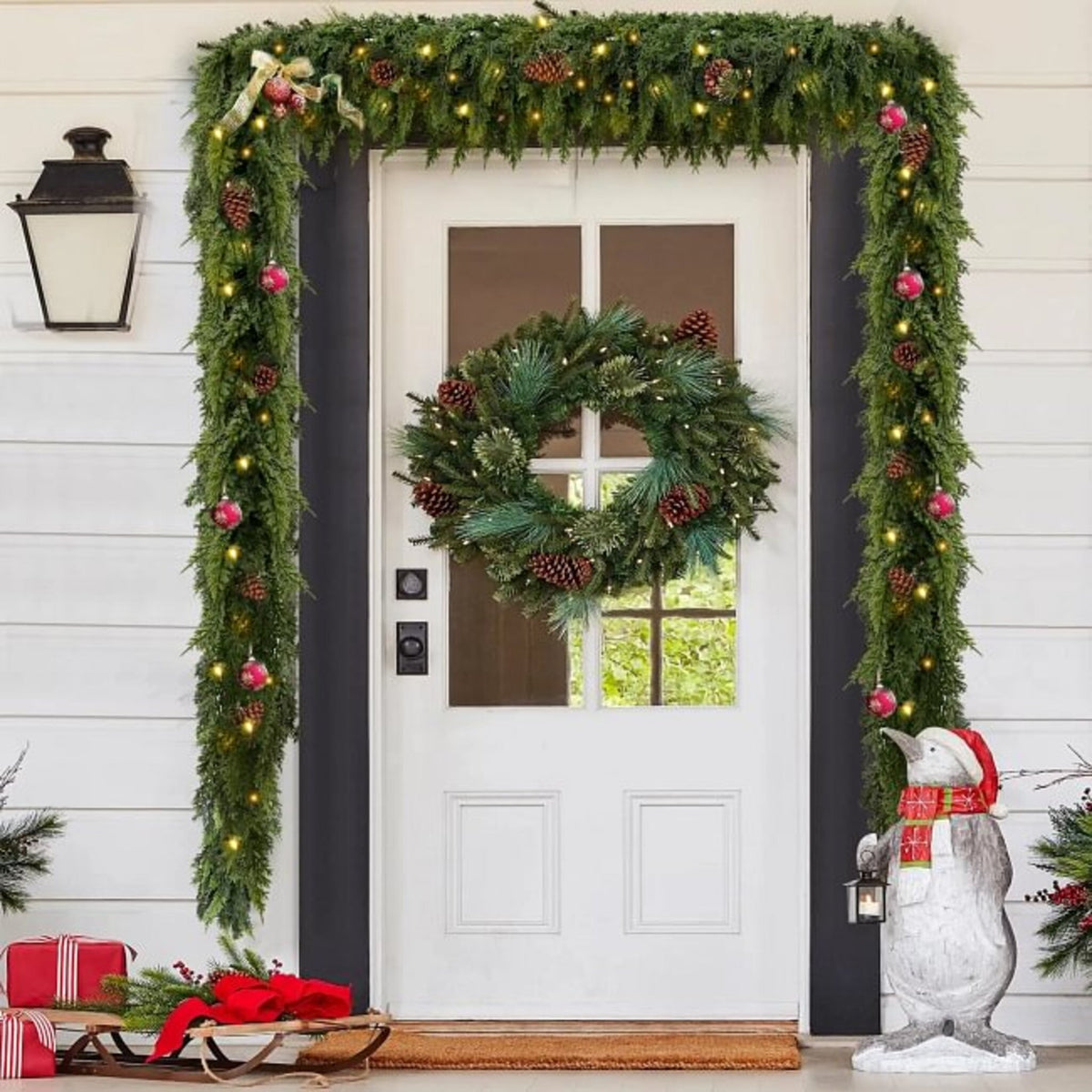 Pre-lit Christmas Cedar Garland